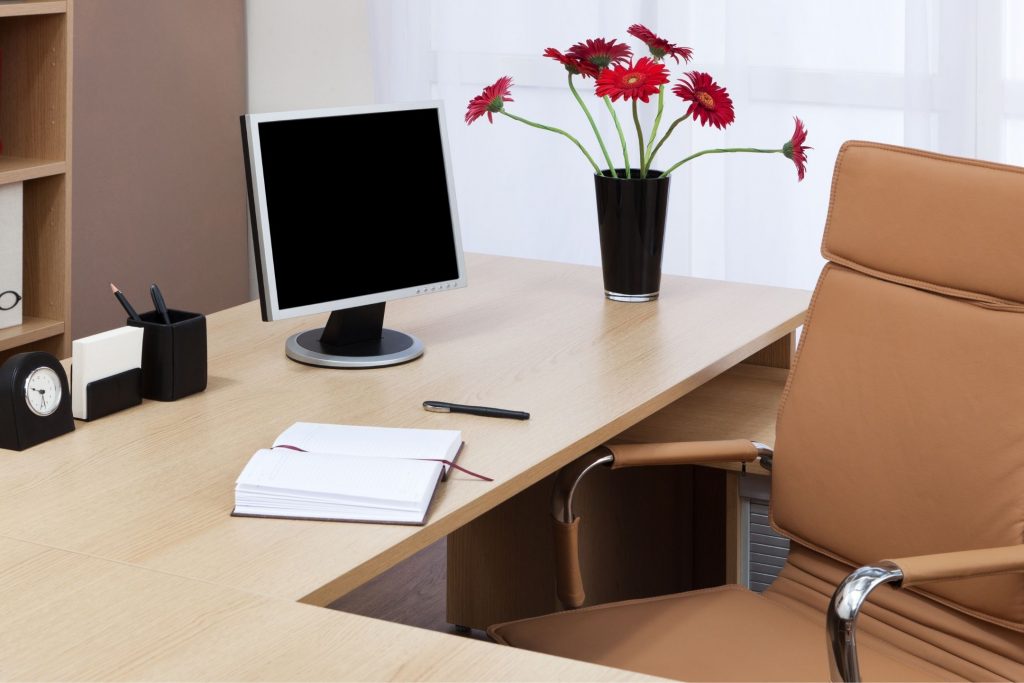 ฮวงจุ้ยโต๊ะทำงาน