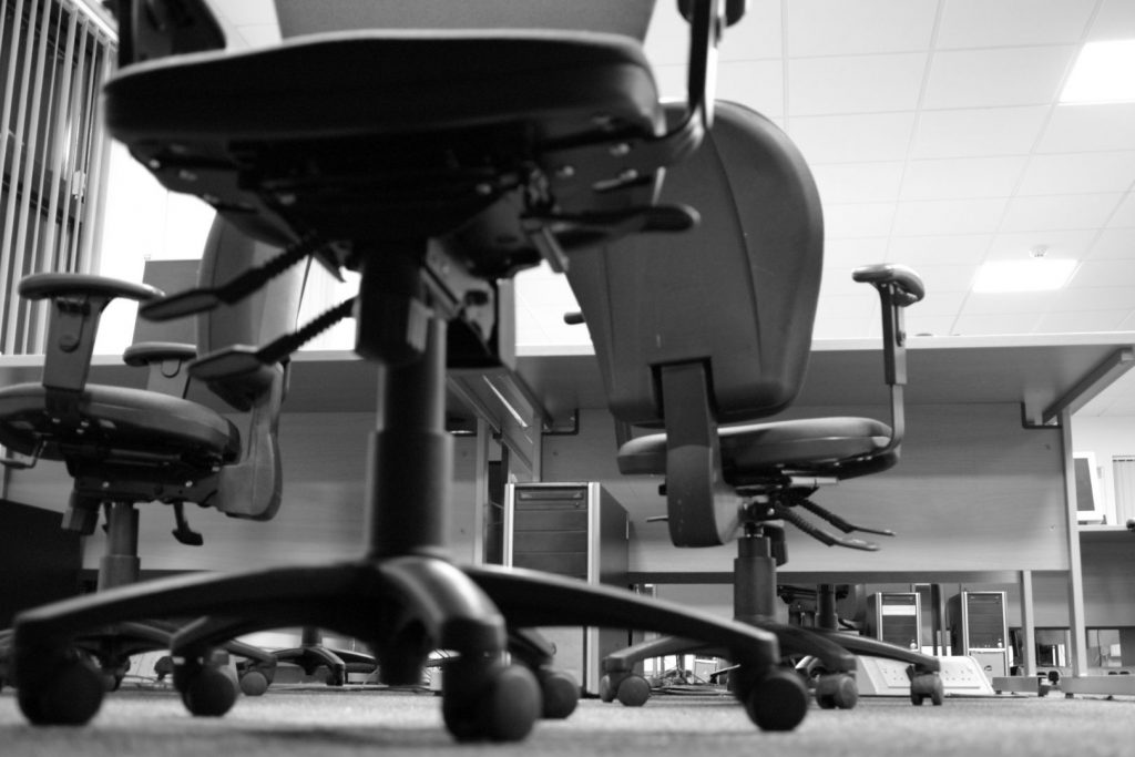 เก้าอี้นั่งทํางานไม่ปวดหลัง