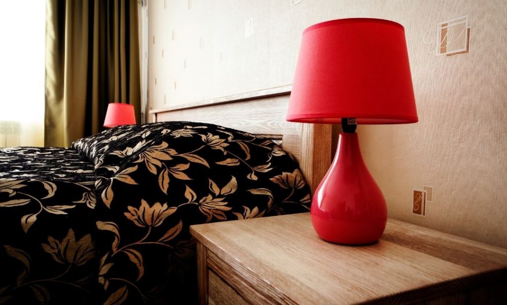 โคมไฟตั้งโต๊ะ