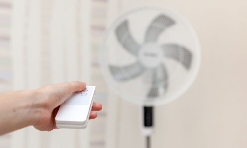 เปิดแอร์ให้ประหยัดไฟ