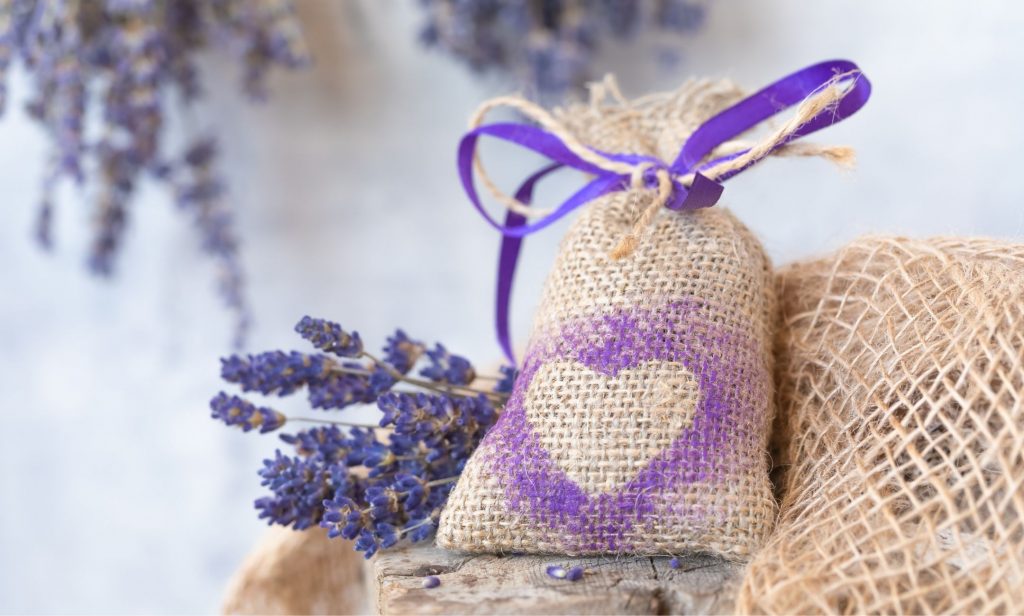 ของขวัญทําเอง ง่ายๆ