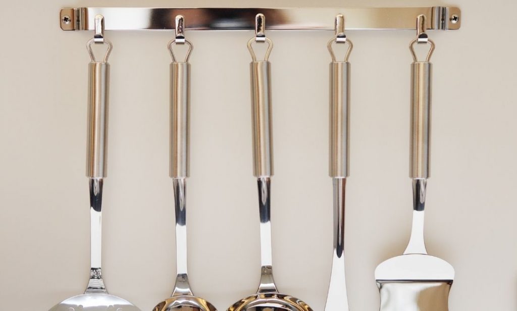 ที่เก็บของติดผนัง ห้องครัว