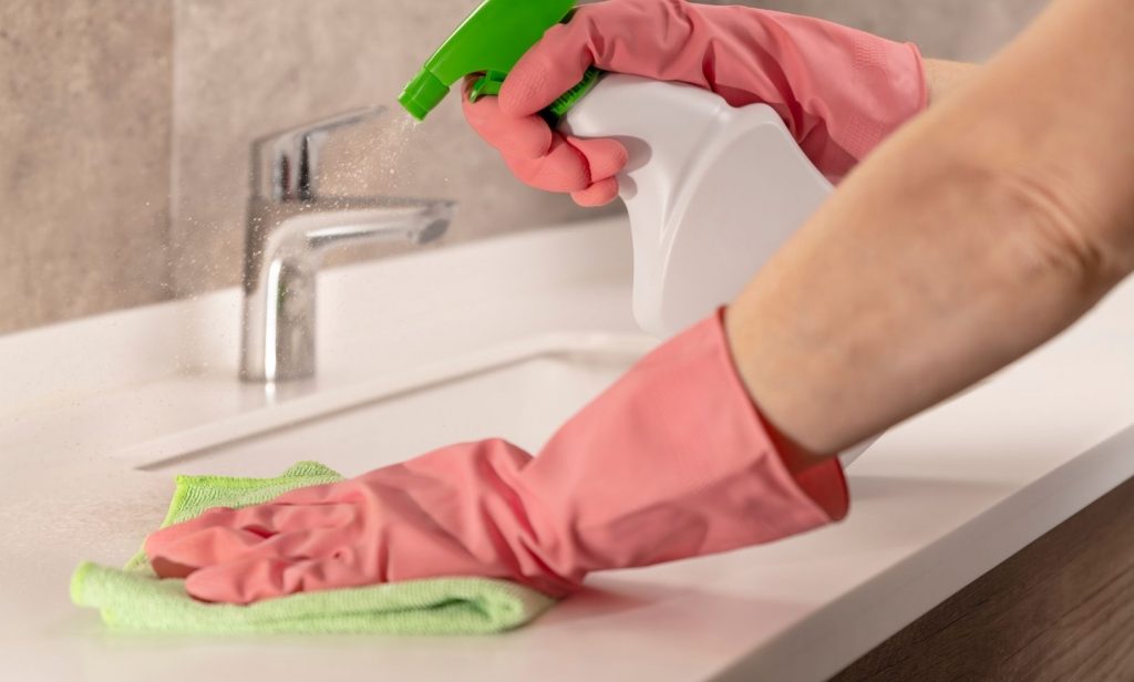 ทําความสะอาดบ้านก่อนเข้าอยู่