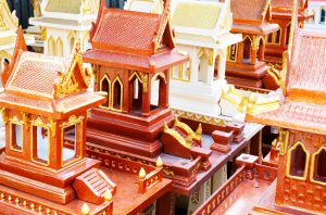 ตั้งศาลพระภูมิ