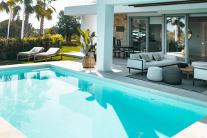 ฮวงจุ้ยสระว่ายน้ำ