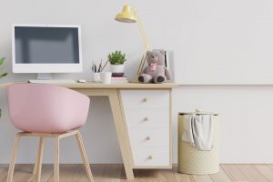 จัดโต๊ะเขียนหนังสือ