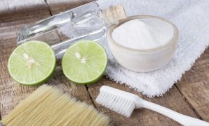 วิธีขจัดคราบบนเสื้อผ้า