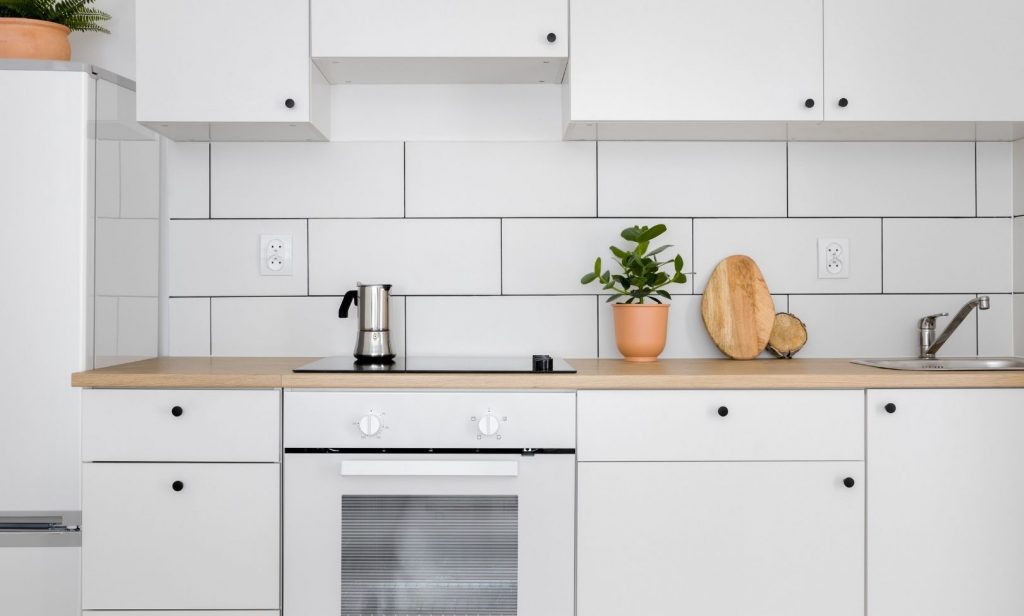 แต่งห้องครัวสีขาว