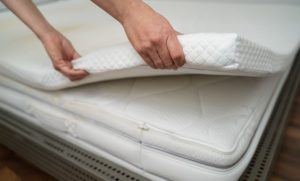 วิธีซักที่นอน ท็อปเปอร์